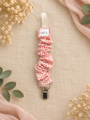 Attache-tétine Blanc Pois Corail – Atelier Malou 284