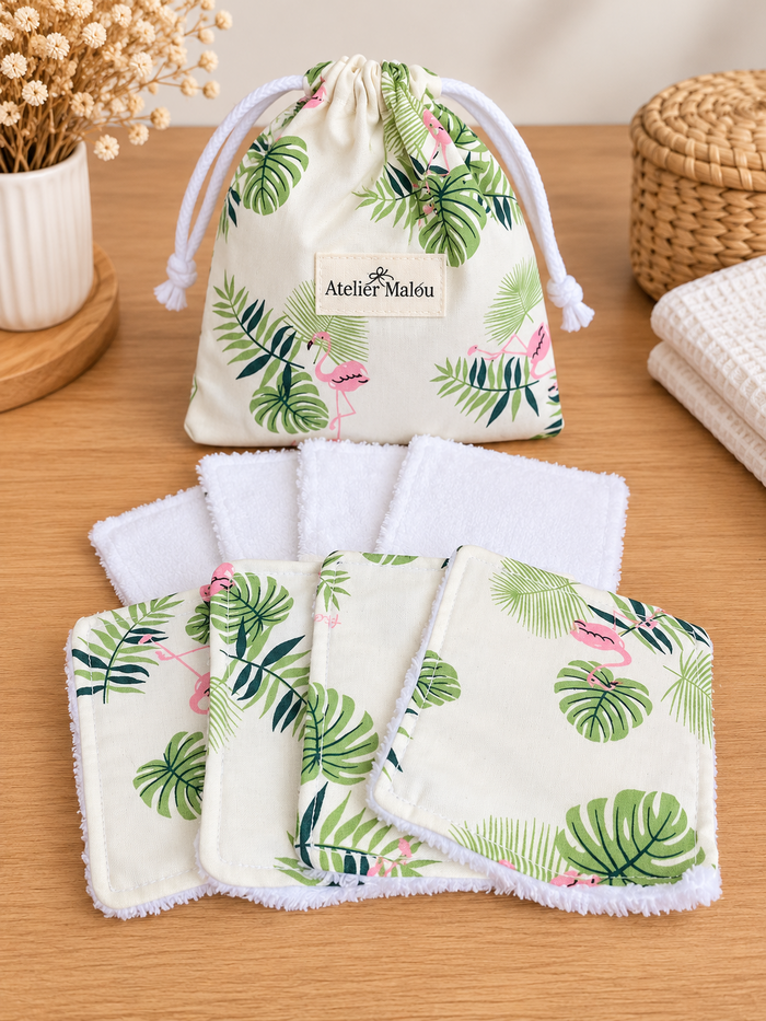 Lingettes lavables Flamingo en éponge de bambou avec leur petit sac aux motifs flamants roses