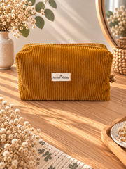 Trousse de toilette Pâquerettes en velours moutarde, vue extérieure