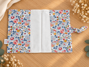 Intérieur du protège carnet de santé Blue Garden