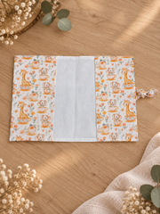 Intérieur du protège carnet de santé Éléphants & Girafes