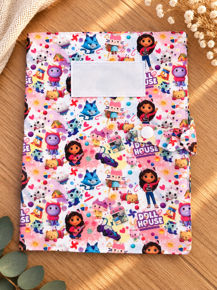 Intérieur du protège carnet de santé Gabby chat
