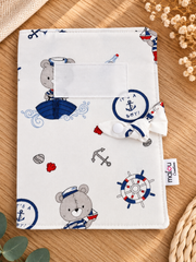 Détail du protège carnet de santé Marin